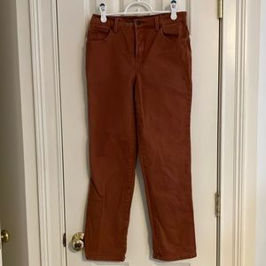 Gloria Vanderbilt Amanda jeans, rust color